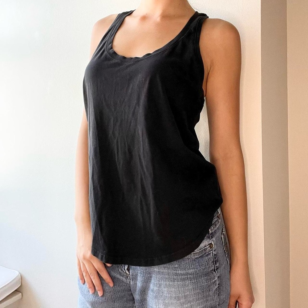 Black Sleeveless Top